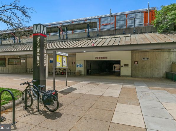 302 Highland Ave, Rockville, MD 20850