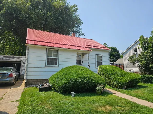 309 Division St, New Lisbon, WI 53950