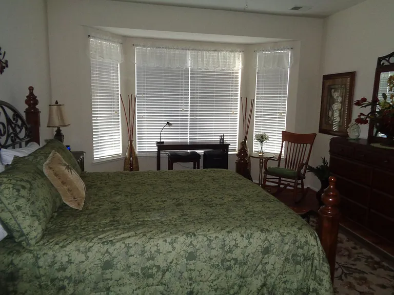 6 Coburn Ln — Photo 14