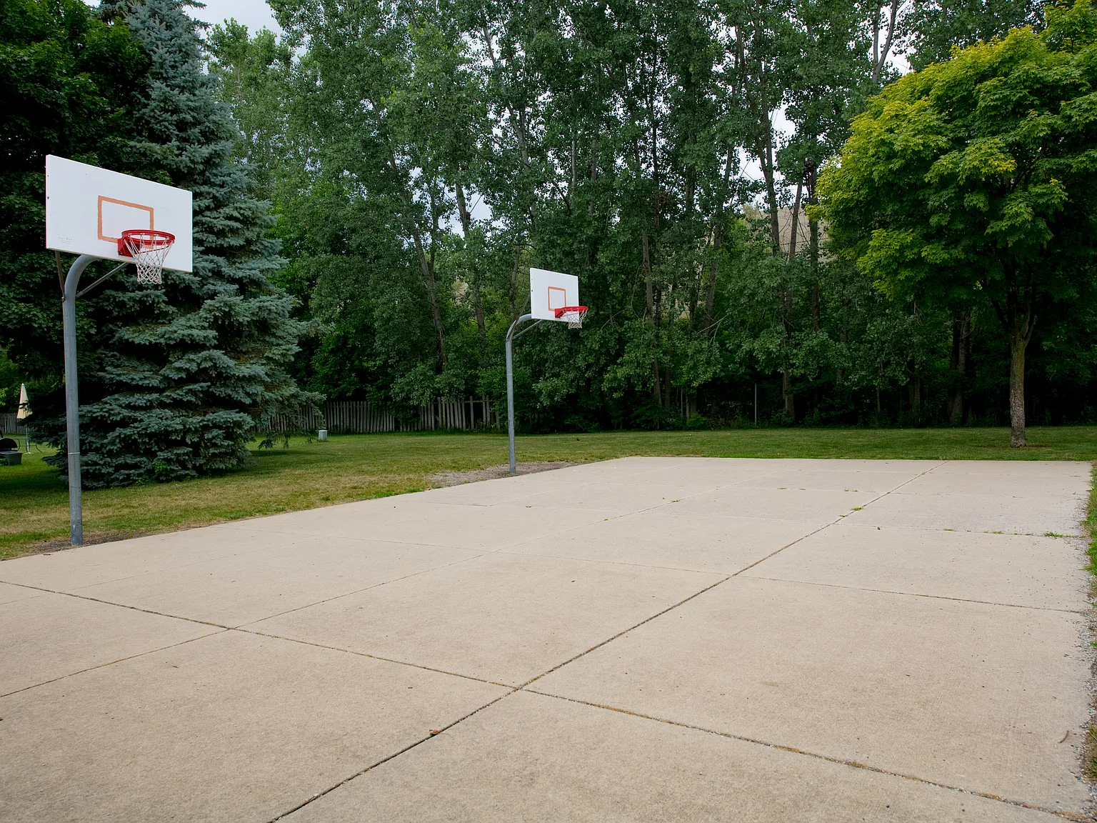 Grand Village — Photo 3