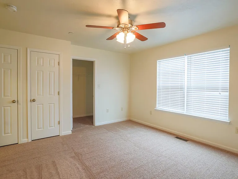 832 Grant Dr #832 — Photo 8
