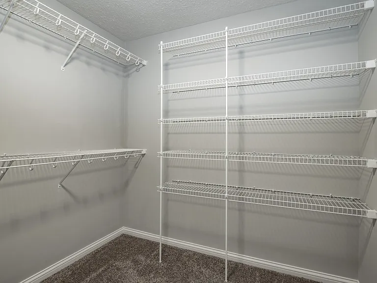 8x8 walk in closet