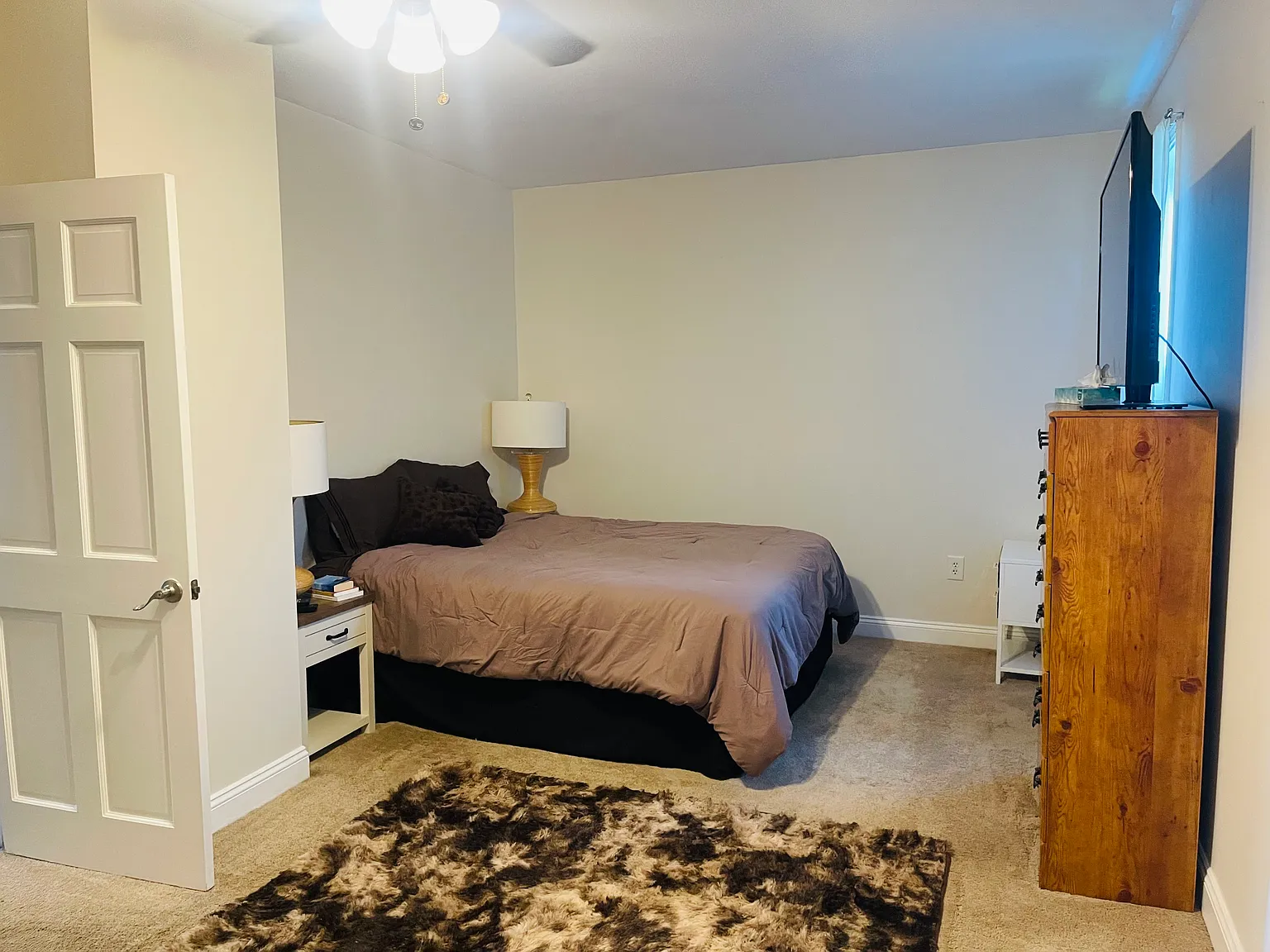 541 Summit Ave — Photo 4