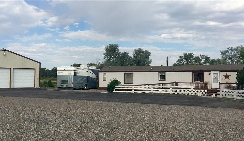1st image of 684 W Sunnyside Ln