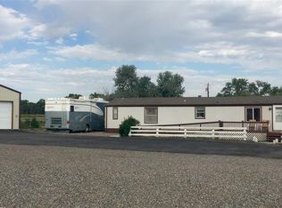 684 W Sunnyside Ln, Thermopolis, WY 82443