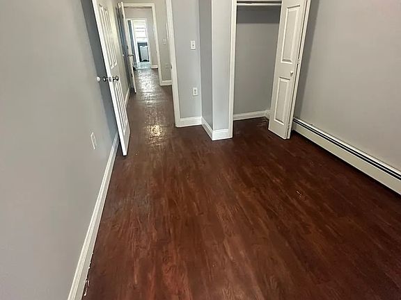 4th image of 125 Saint Pauls Ave #5