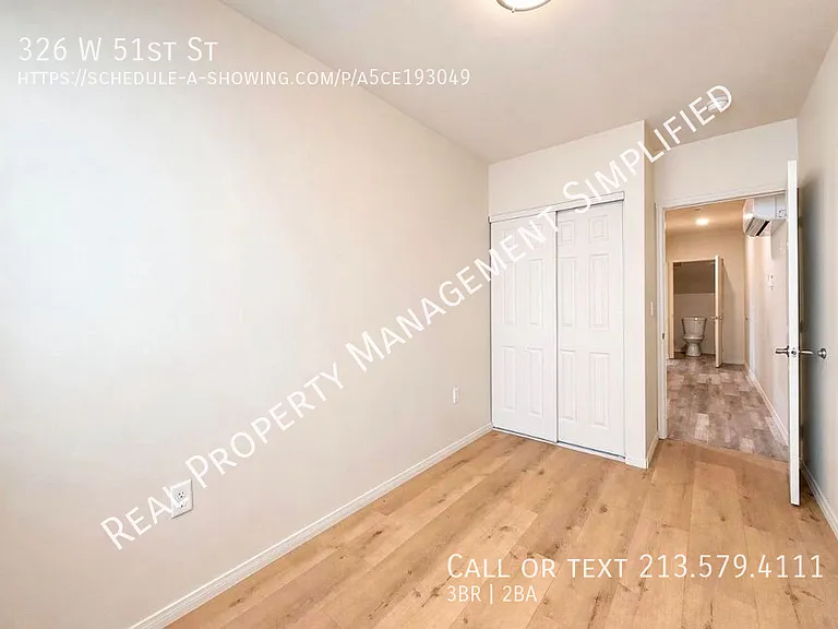 326 W 51st St — Photo 7