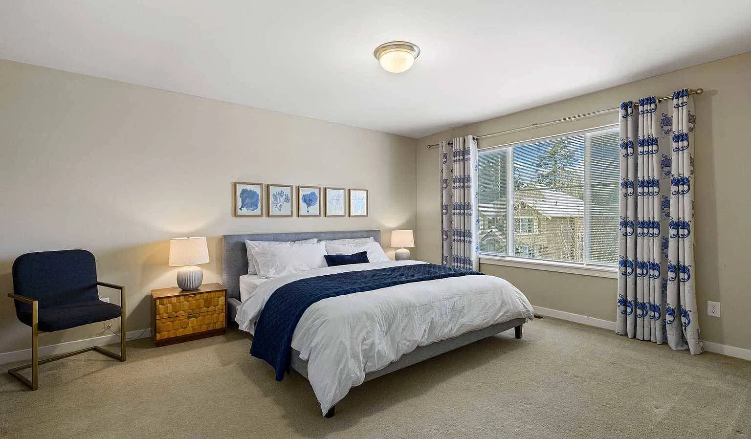 5 bed, 3.5 bath, 3779 sqft, $10,000 — Photo 4