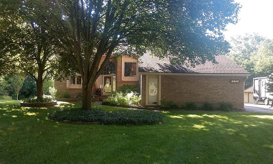 1st image of 8948 S Christine Dr