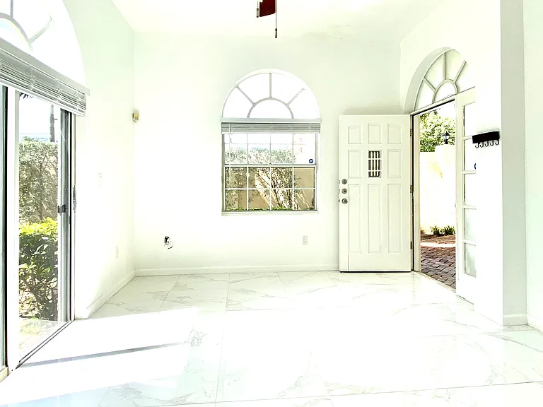 3356 Bird Ave #1 — Photo 31