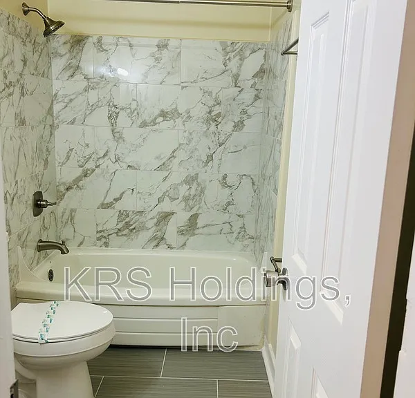 5228 Goolsby Ct — Photo 3