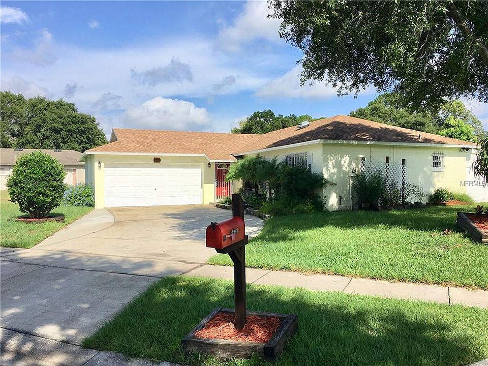 1st image of 13923 Lena St