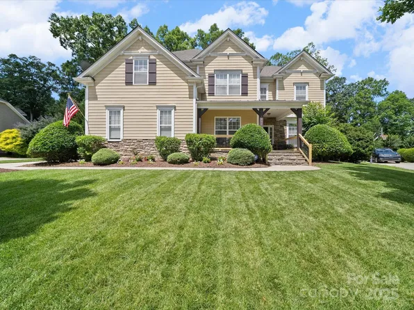 1808 Mill Chase Ln, Waxhaw, NC 28173