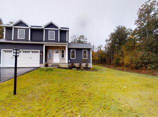 19 Huntington Way, Ballston Spa, NY 12020