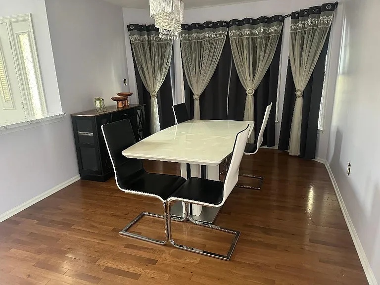 18 E Countryside Dr — Photo 15