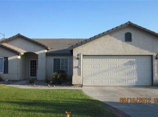 1309 Monarch Dr, Lemoore, CA 93245