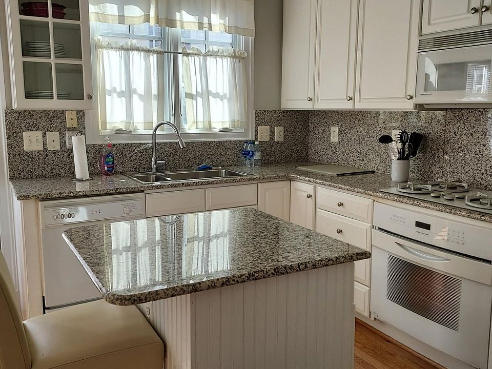 2nd image of 18 Keiths Ln