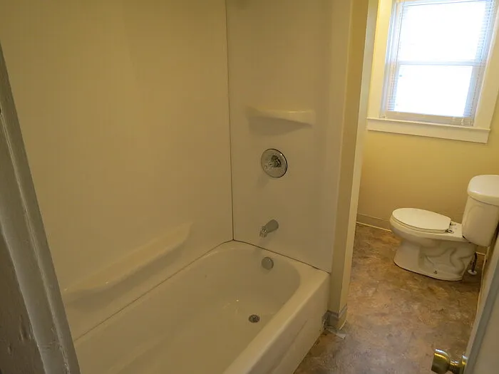 2802 W Old Duvall Ct — Photo 14