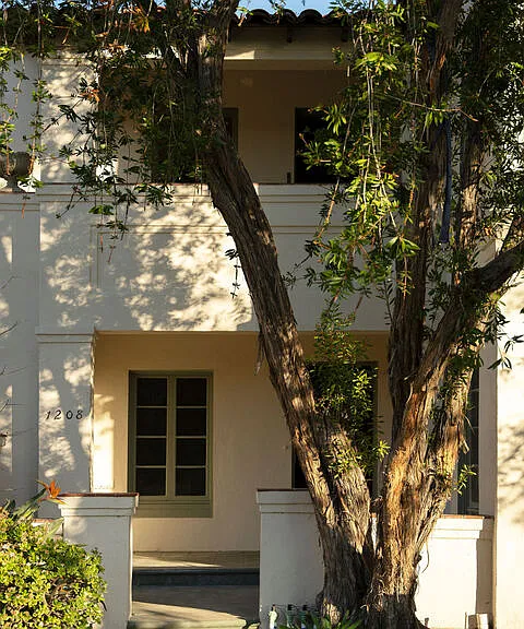 1208 S La Jolla Ave — Photo 36