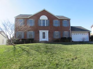 2069 Mountain View Rd, Vinton, VA 24179