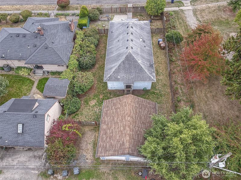 2nd image of 1129 S 61ST Street