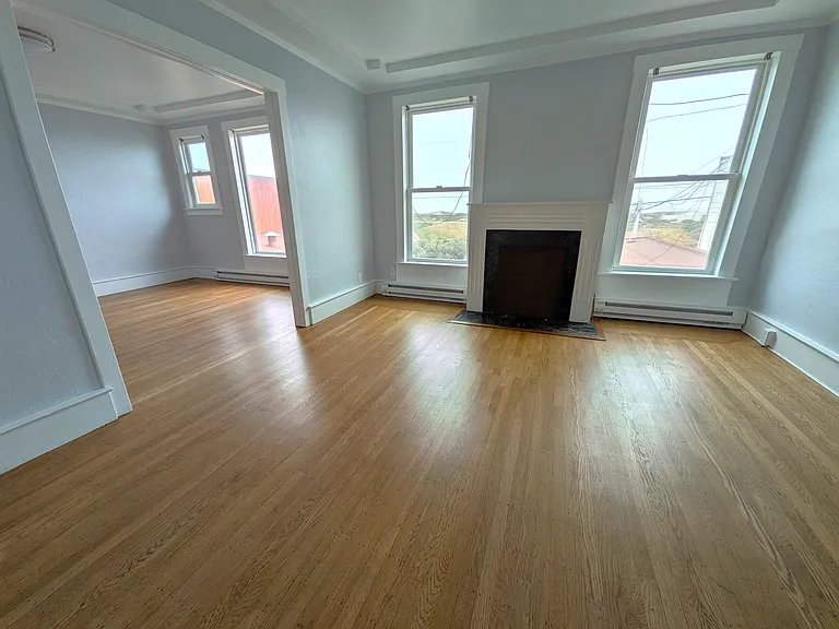 2330 48th Ave #1 — Photo 3