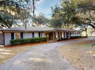193 Brickyard Point Rd S, Beaufort, SC 29907