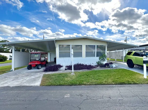 1275 Flintlock Dr, Daytona Beach, FL 32119