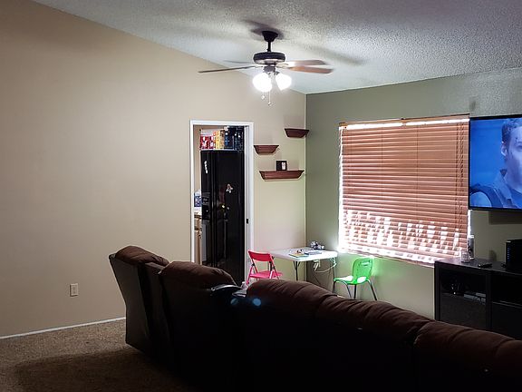 5th image of 473 Berkeley Dr