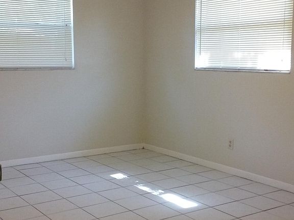 5th image of 3017 Catherine Dr