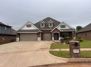 4205 SE 37th St, Norman, OK 73071