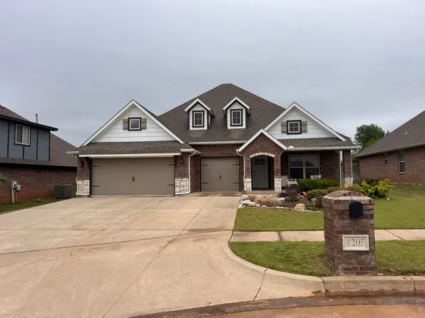 4205 SE 37th St, Norman, OK 73071
