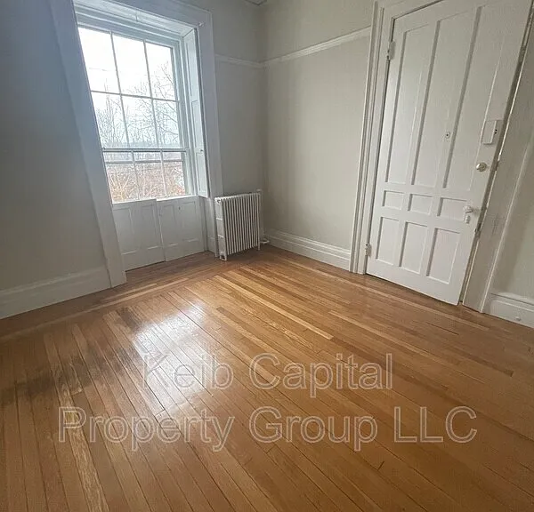 179 Main St #3 — Photo 3