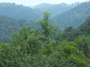 Hollman Rdg, New Martinsville, WV 26155