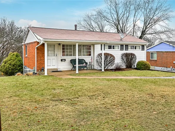 425 Presque Isle Dr, Pittsburgh, PA 15239