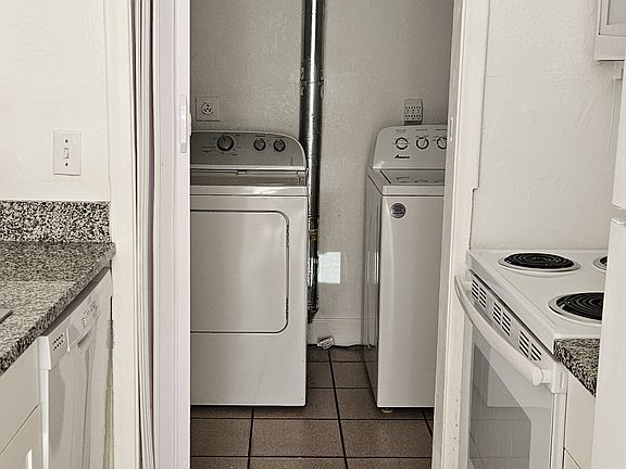 3rd image of 1408 SW 9th Ave #1408