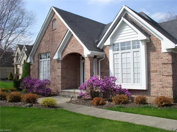 6352 Sycamore Ct, Independence, OH 44131