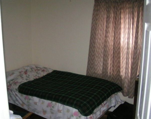 2nd image of 2766 Oxford Pl