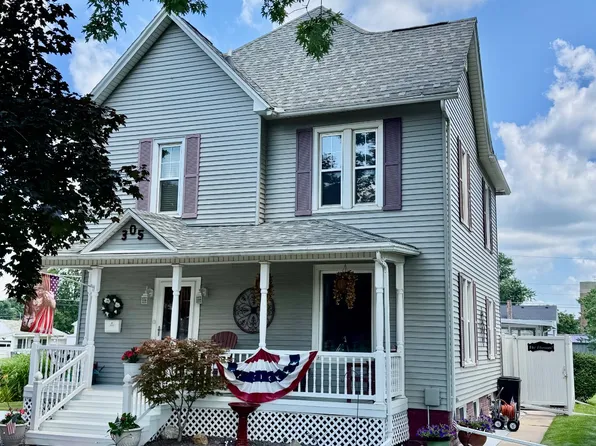 305 N Washington St, Abingdon, IL 61410