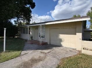 56 Community Dr, Debary, FL 32713