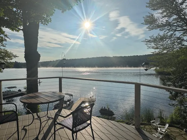 74 Maple Ridge Drive, Monmouth, ME 04259