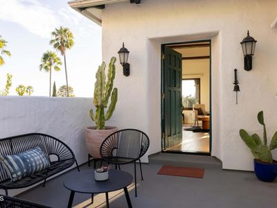 2117 Redrock Ct, Los Angeles, CA, 90039