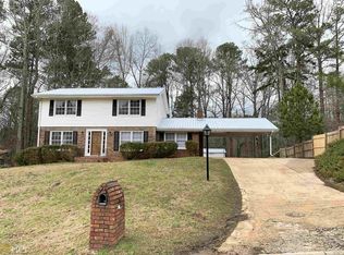 320 Camelot Dr, Athens, GA 30606