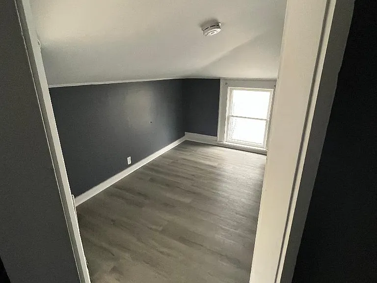 89 W Seneca St #4 — Photo 4
