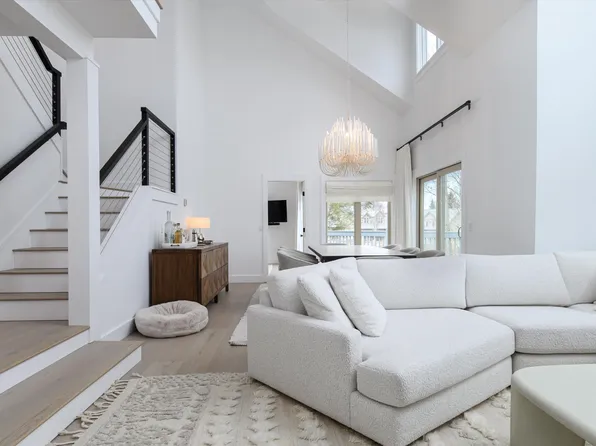 48 Alpine Way #D-1, Ludlow, VT 05149