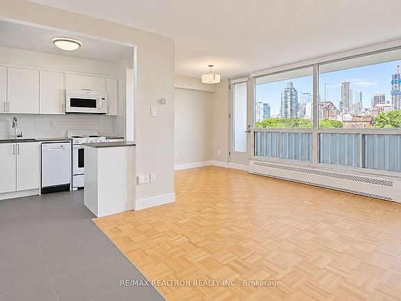 2nd image of 666 Spadina Ave #2209