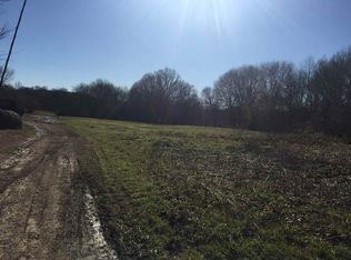 119 E Lone Pilgrim Rd, Forest, MS 39074