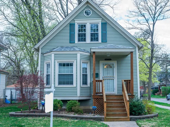 10744 S Wood St, Chicago, IL 60643