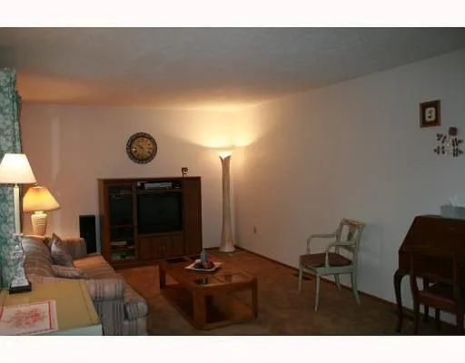 3515 Huntertown Rd photo 1