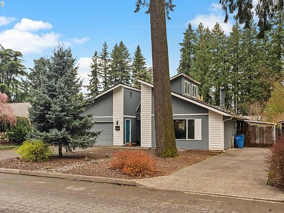 3rd image of 9306 NE Ferngrove St